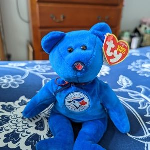 Toronto Blue Jays beanie